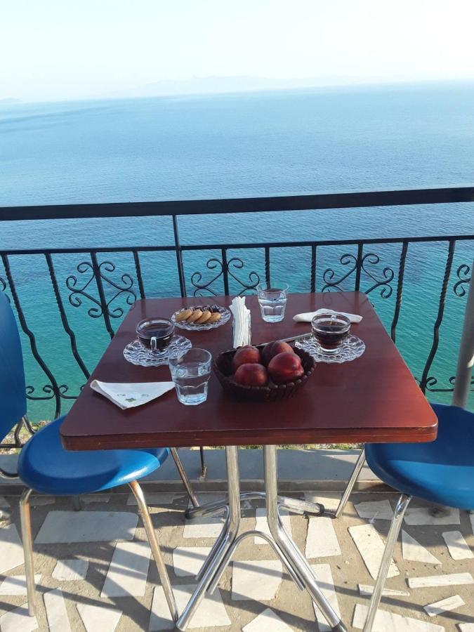 Odhisea Hotel Restaurant Кепаро Экстерьер фото